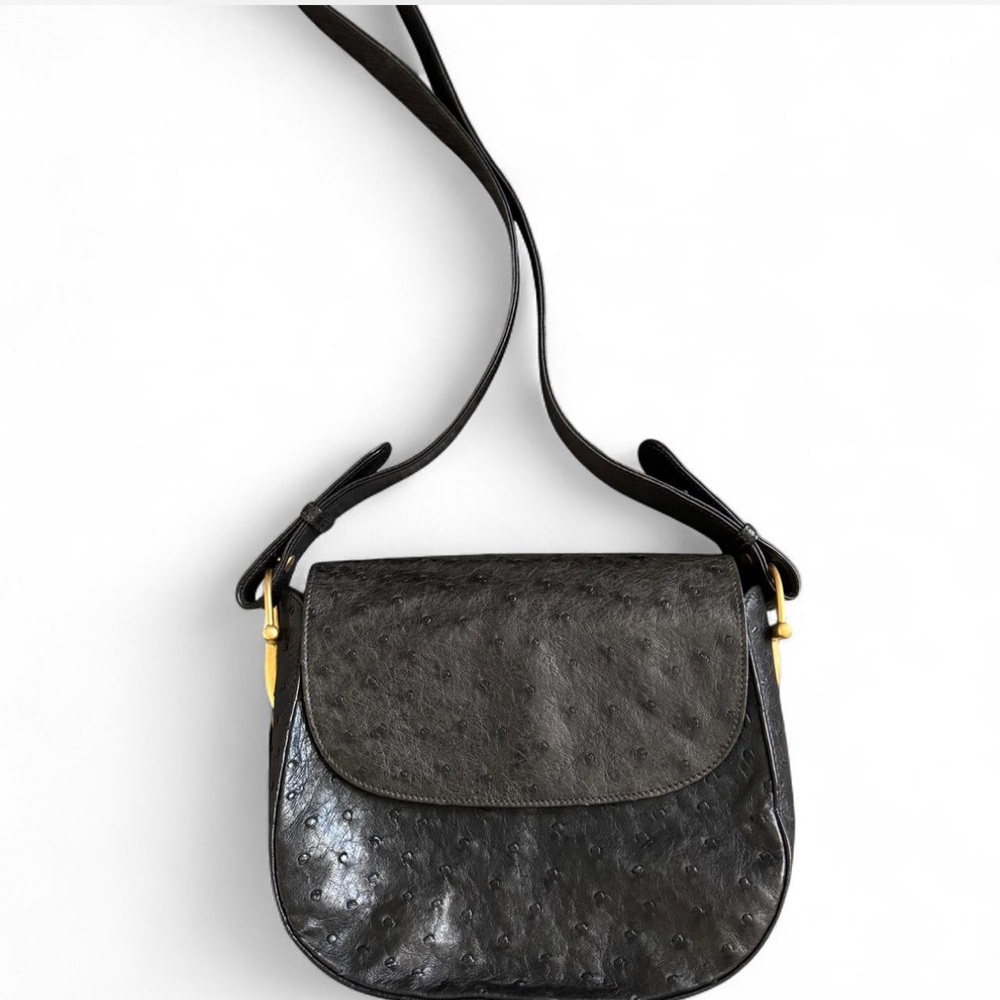 Elegant Black Leather Shoulder Bag